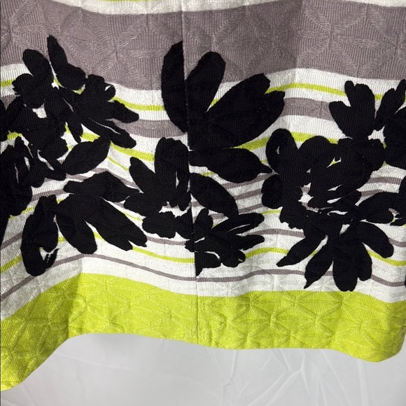 Taylor Striped Floral Women's Dress - Lime and Black Size 6 - Picture 9 of 10